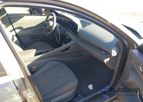 2023 Hyundai Elantra Sel z USA, uszkodzony, nr VIN KMHLS4AG9PU506144